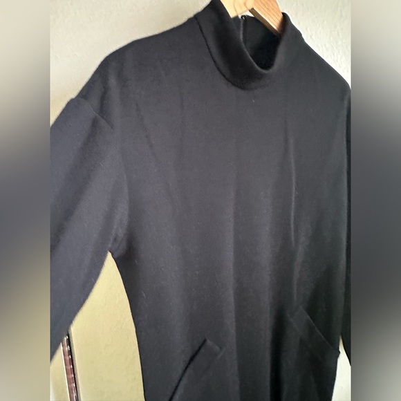 TALBOTS Mock Neck Dress. - Picture 4 of 7